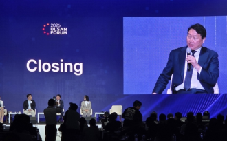 SK chairman calls for sustainable AI biz model amid investment boom